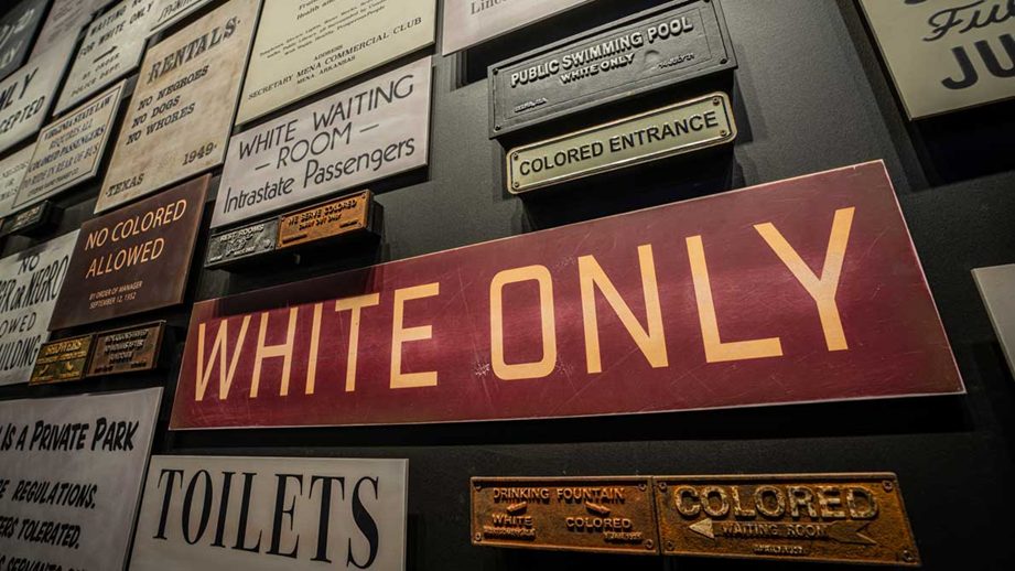 Discriminación¸ Legacy Museum de Alabama, Estados Unidos.